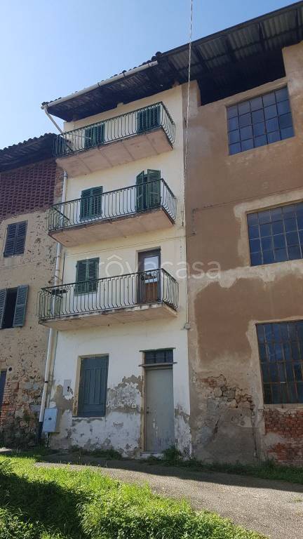 casa indipendente in vendita a Valdilana in zona Mosso
