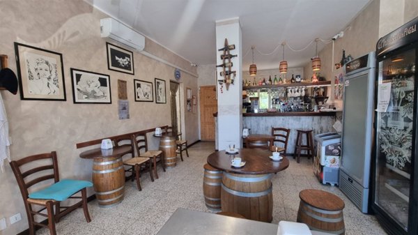 negozio in vendita a Valdilana in zona Vico