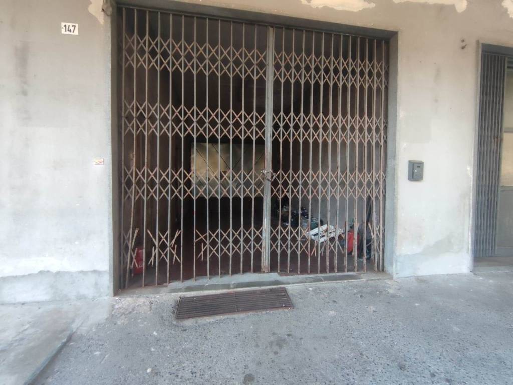 locale commerciale in vendita a Valdilana in zona Valle Mosso