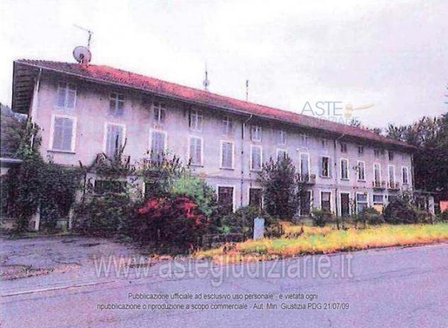 appartamento in vendita a Valdilana in zona Polto