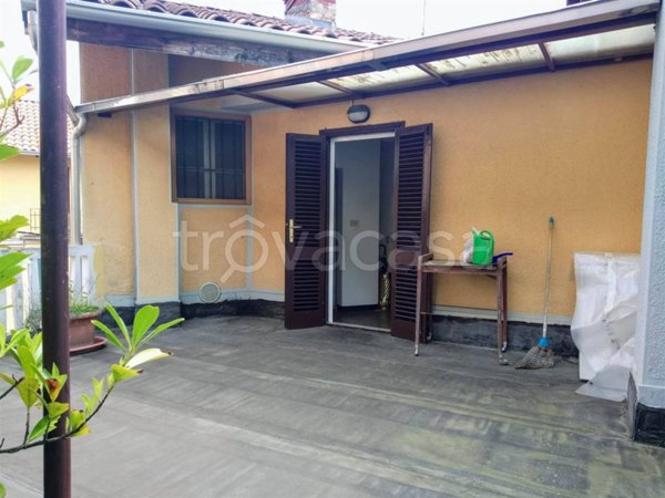 casa indipendente in vendita a Valdilana in zona Vico