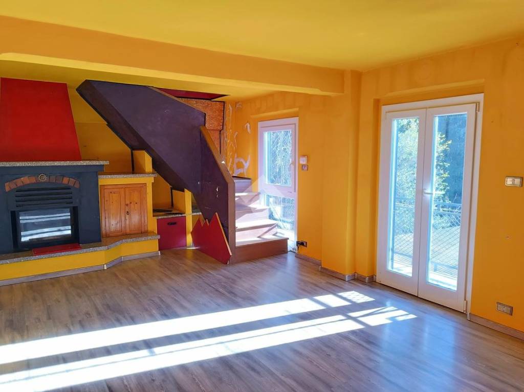 appartamento in vendita a Valdilana