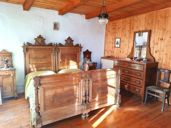 casa indipendente in vendita a Valdilana in zona Mosso