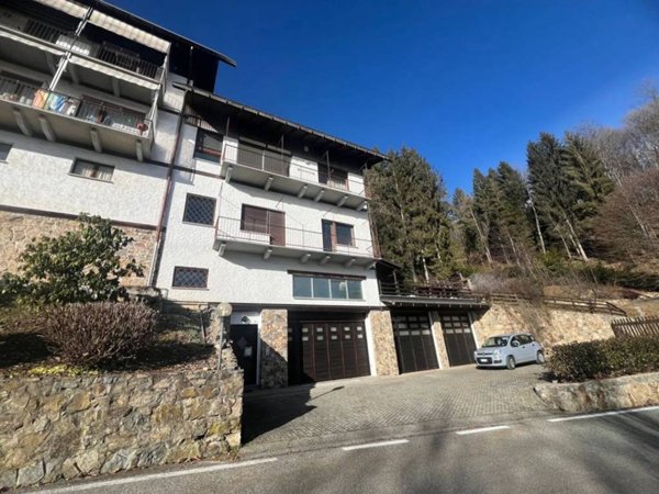casa indipendente in vendita a Valdilana in zona Vico