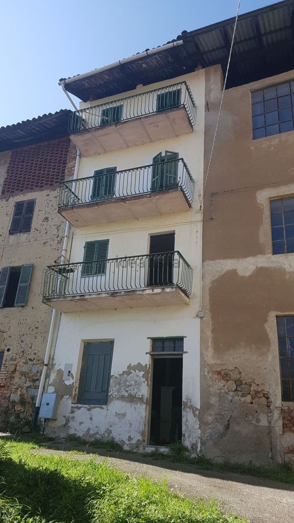 quadrivano in vendita a Valdilana in zona Mosso