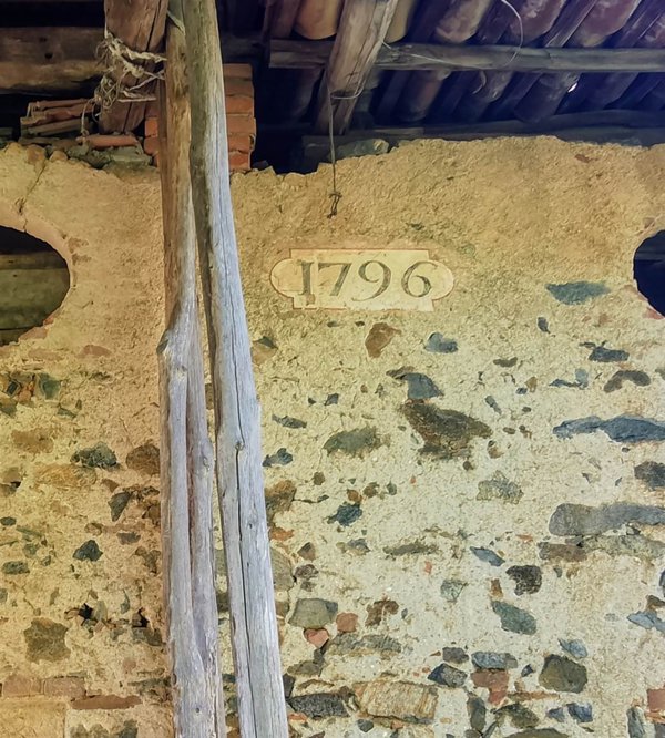 casa indipendente in vendita a Valdilana in zona Mosso