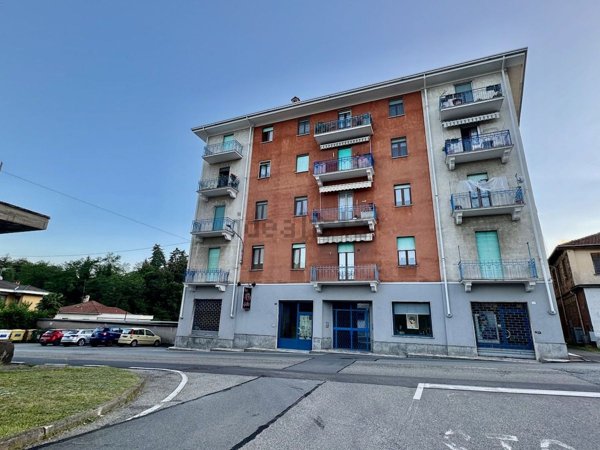 appartamento in vendita a Valdilana in zona Pratrivero