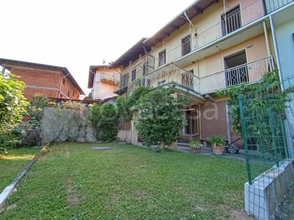 casa indipendente in vendita a Valdilana in zona Mosso