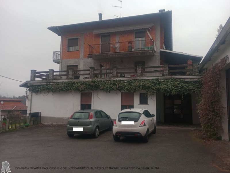 appartamento in vendita a Valdilana in zona Vico