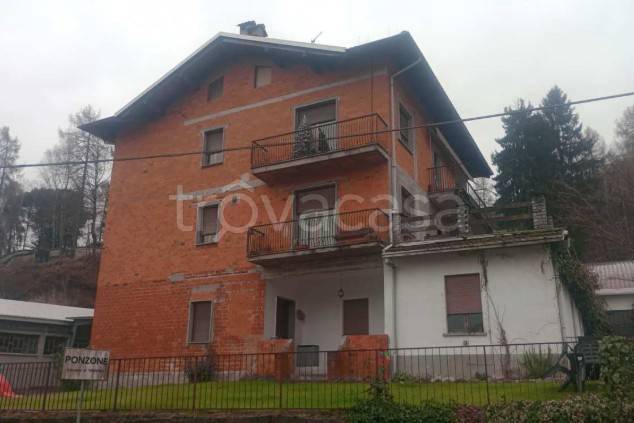 appartamento in vendita a Valdilana in zona Vico