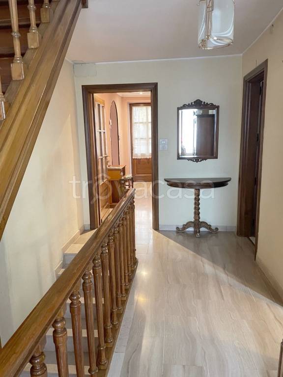 casa indipendente in vendita a Valdilana in zona Vico