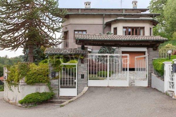 casa indipendente in vendita a Valdilana in zona Vico