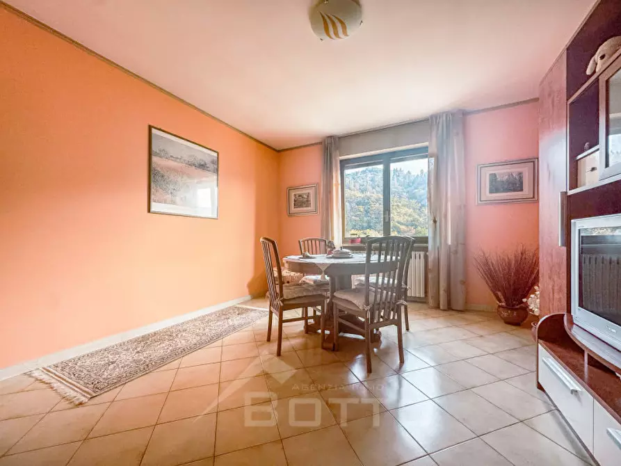 appartamento in vendita a Valdilana in zona Ponzone