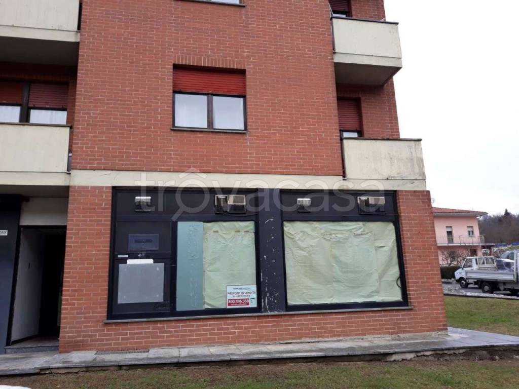 negozio in vendita a Valdilana in zona Vico