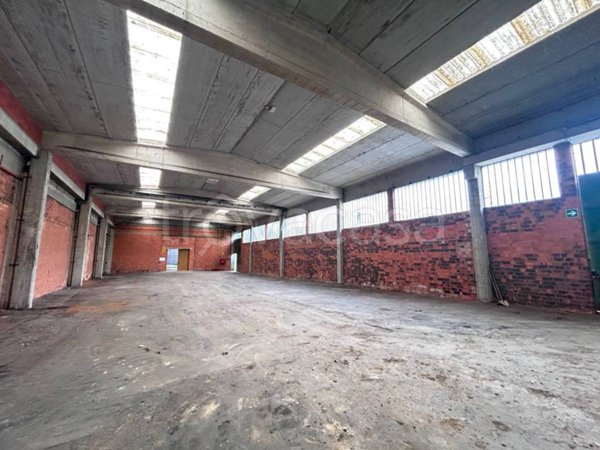 capannone in vendita a Valdilana