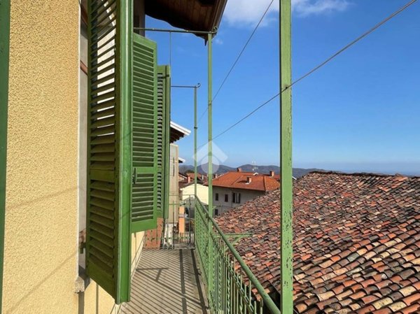 casa indipendente in vendita a Valdilana in zona Vico