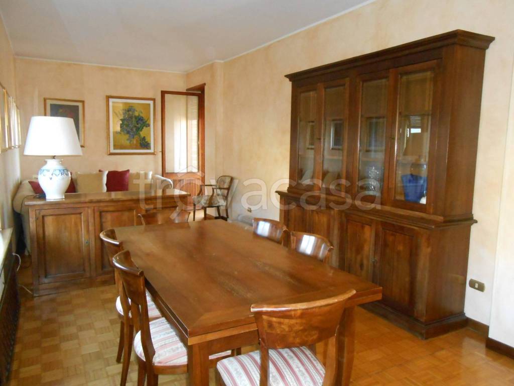 appartamento in vendita a Valdilana in zona Vico