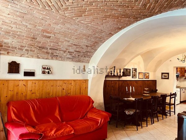 casa indipendente in vendita a Valdilana in zona Mosso