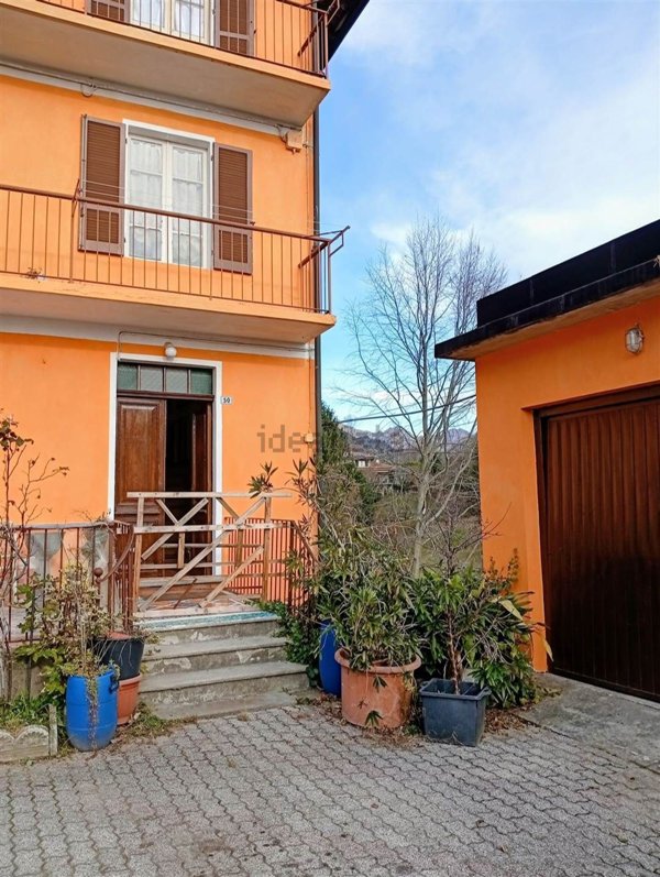 casa indipendente in vendita a Valdilana in zona Vico