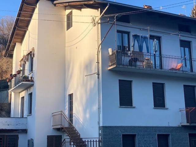 appartamento in vendita a Valdilana in zona Polto