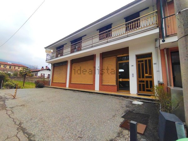 negozio in vendita a Valdilana