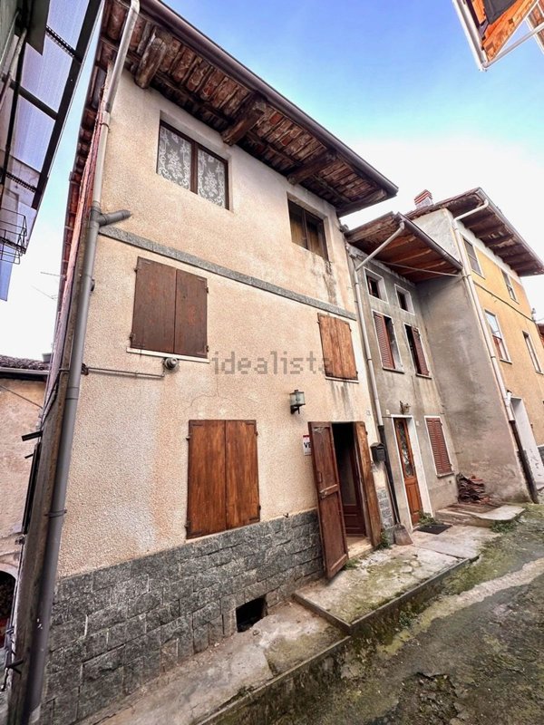 casa indipendente in vendita a Valdilana in zona Mosso