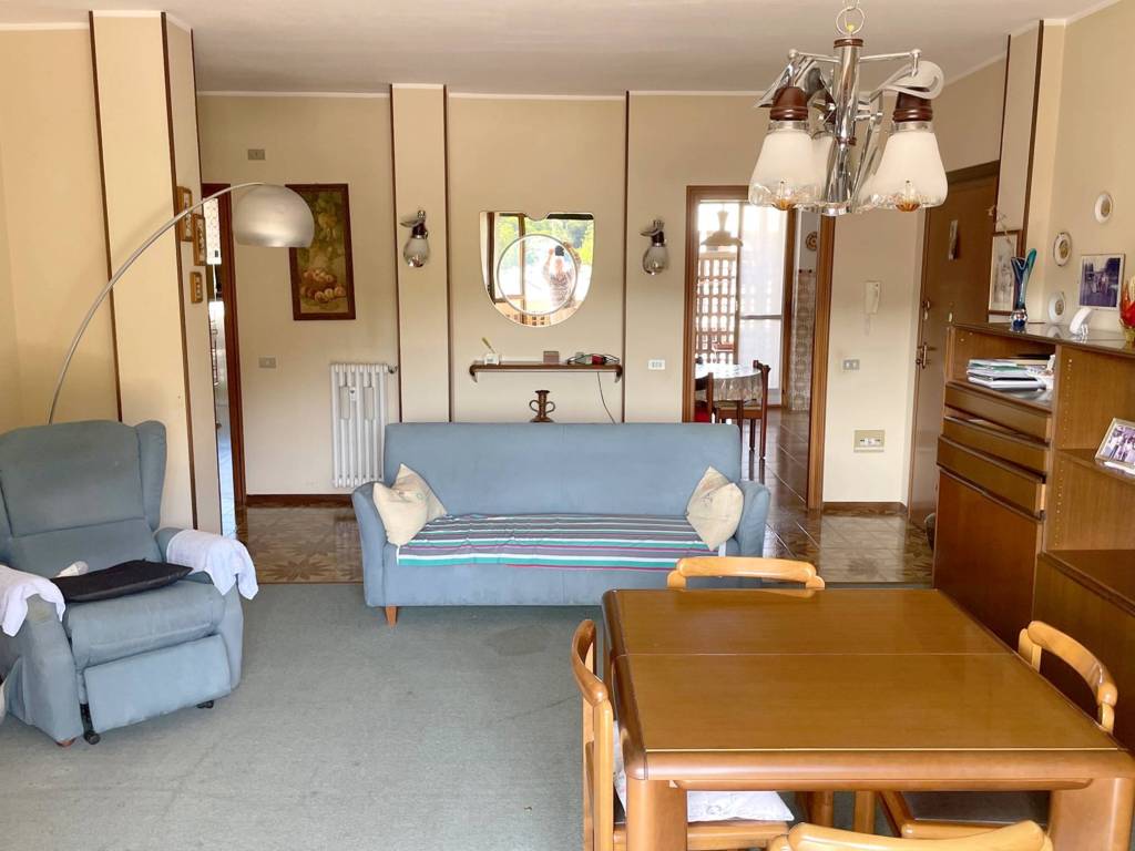 appartamento in vendita a Valdilana in zona Ponzone