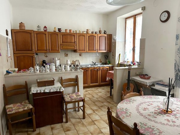 appartamento in vendita a Valdilana in zona Molino
