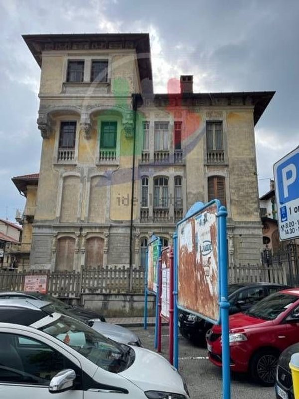 casa indipendente in vendita a Valdilana in zona Trivero