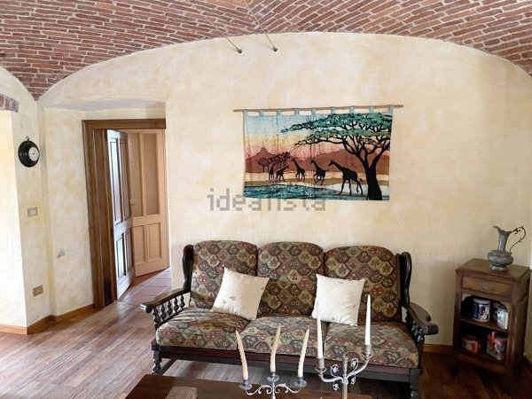 casa indipendente in vendita a Valdilana