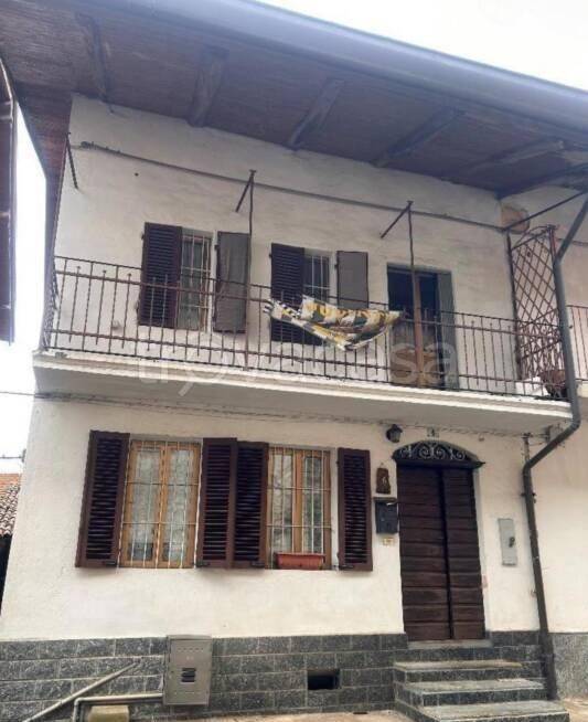 casa indipendente in vendita a Valdilana in zona Vico