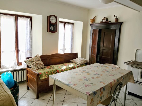 casa indipendente in vendita a Valdilana in zona Mosso