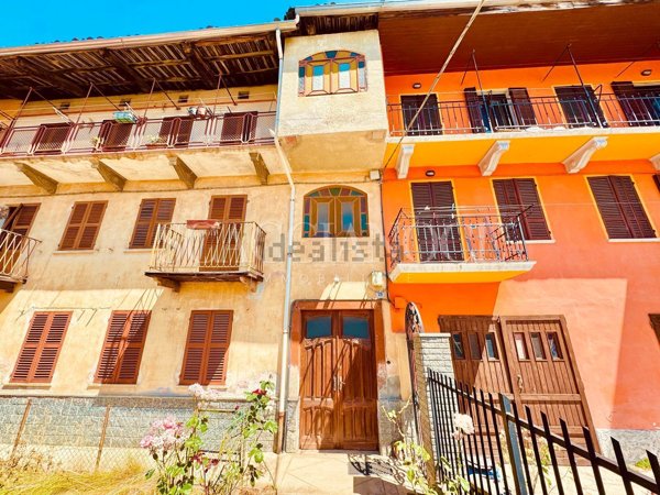 appartamento in vendita a Valdilana in zona Fila