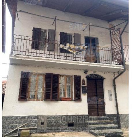 appartamento in vendita a Valdilana in zona Vico