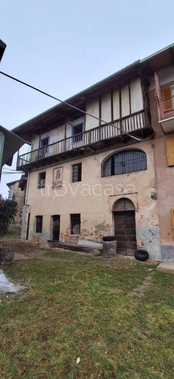 casa semindipendente in vendita a Valdilana in zona Barbato