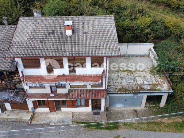 appartamento in vendita a Valdilana in zona Mosso