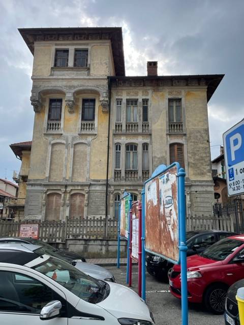 casa indipendente in vendita a Valdilana in zona Trivero