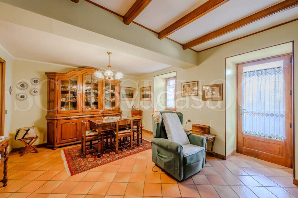 casa indipendente in vendita a Valdilana in zona Vico