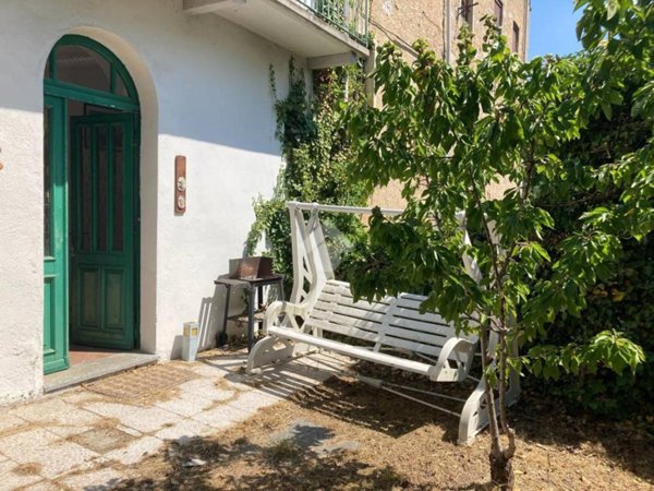 casa indipendente in vendita a Valdilana