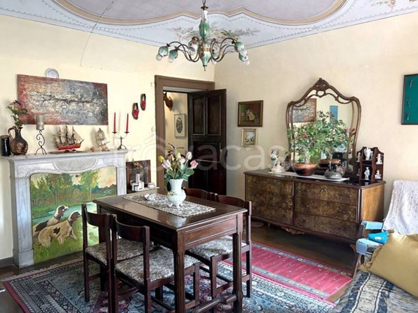 casa indipendente in vendita a Valdilana in zona Vico