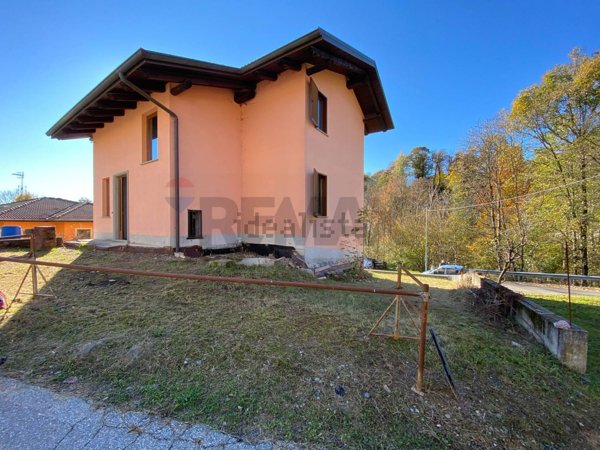 appartamento in vendita a Valdilana in zona Mazzucco