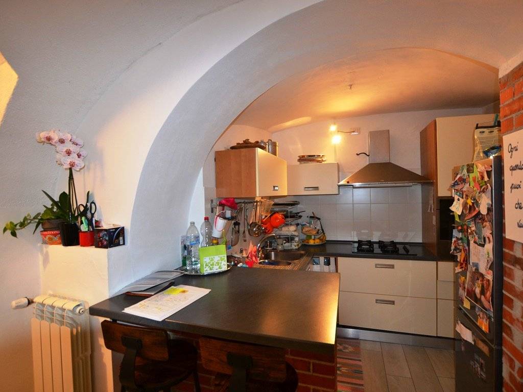 casa indipendente in vendita a Valdilana in zona Ponzone