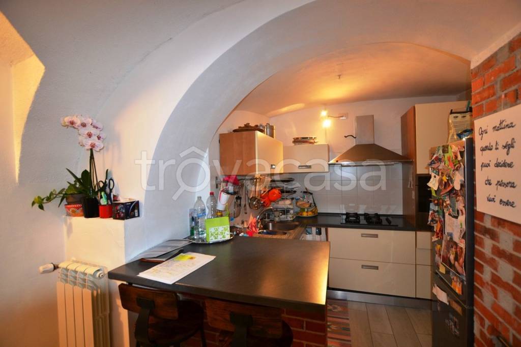 casa indipendente in vendita a Valdilana in zona Vico