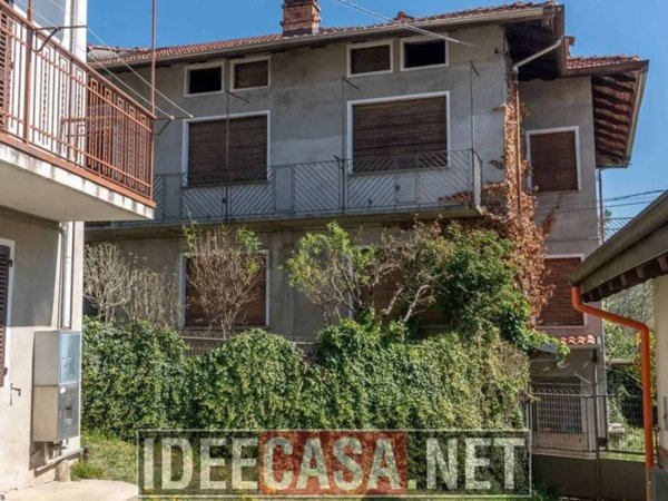 casa indipendente in vendita a Valdilana in zona Vico