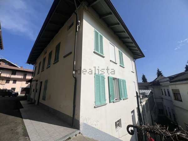 casa indipendente in vendita a Valdilana in zona Centro Zegna