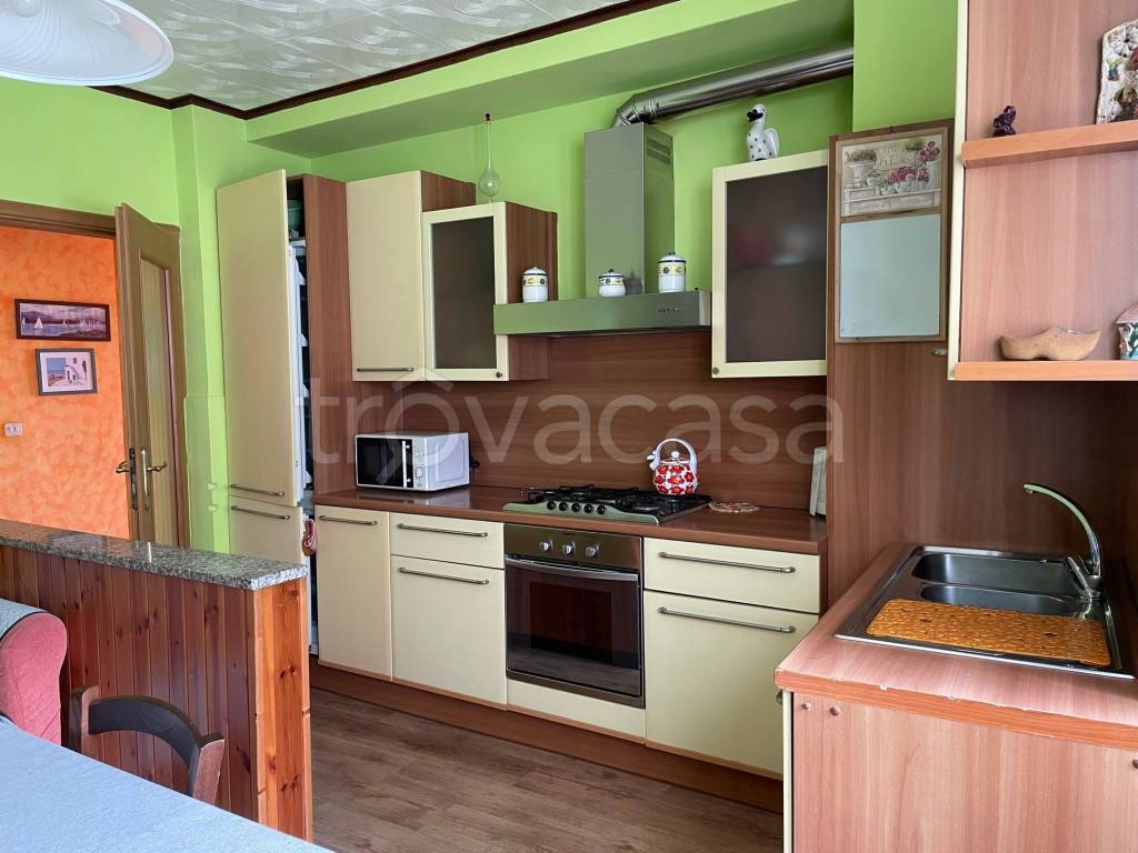 appartamento in vendita a Valdilana in zona Bulliana
