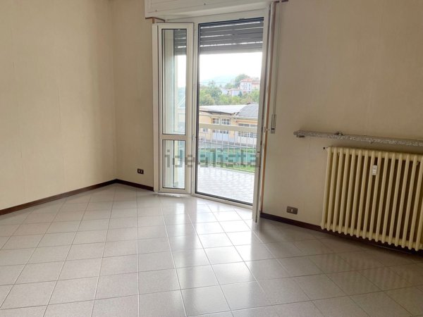 appartamento in vendita a Valdilana in zona Rondò