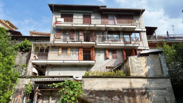 casa indipendente in vendita a Valdilana in zona Ponzone