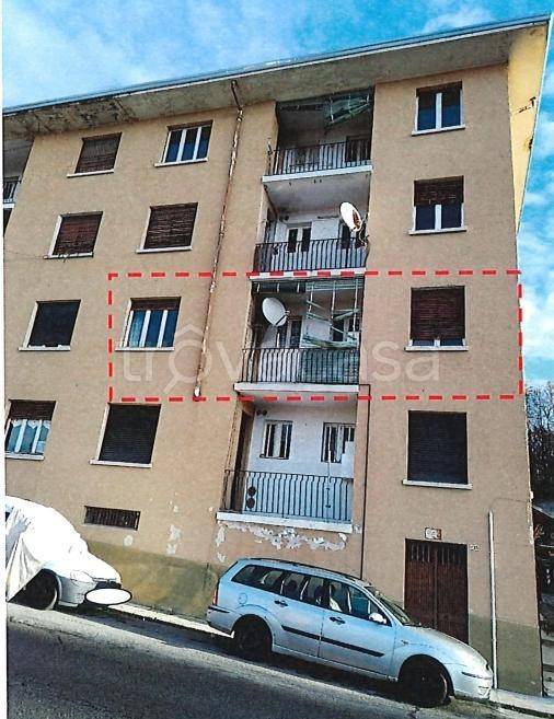 appartamento in vendita a Valdilana in zona Vico