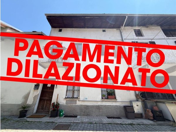 casa indipendente in vendita a Valdilana in zona Ponzone